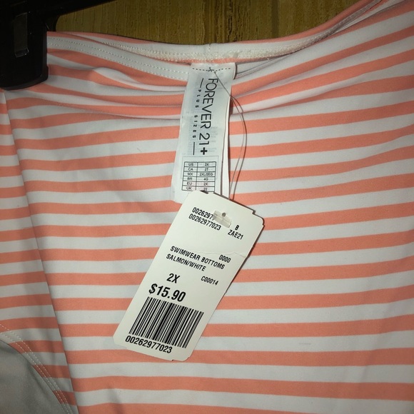 NWT Forever 21+ pink and white swim bottoms 2X - Picture 3 of 3